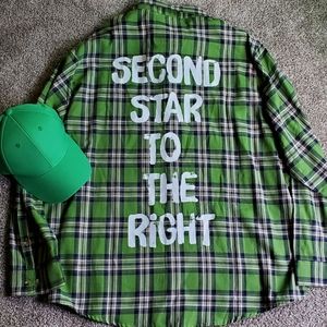 Cakeworthy Disney Peter Pan Flannel Second Star to the Right 2XL Shirt & Hat Set